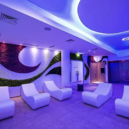 Malucri 圣乔瓦尼·罗通多