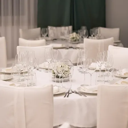 Hotel Malucri 4*