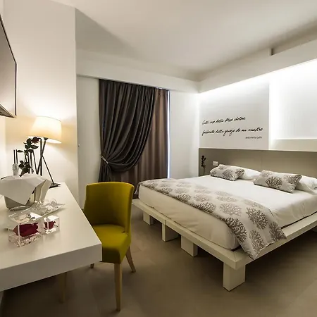 Hotel Malucri 4*