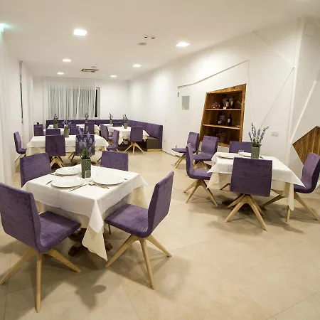 Hotel Malucri 4*